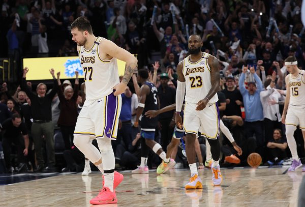 Reeves: Doncic là một trong nh Reeves: Doncic là một trong nh